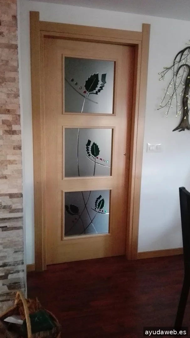 Vitralart - Cristalería, Mamparas, Impresión Gran Formato, Diseño, Rotulación, Vinilos, Regalos Personalizados y más...