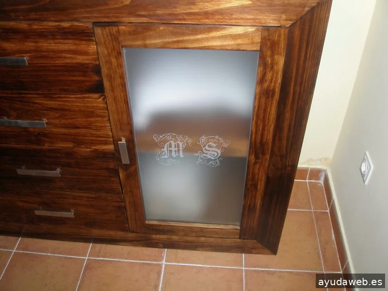 Vitralart - Cristalería, Mamparas, Impresión Gran Formato, Diseño, Rotulación, Vinilos, Regalos Personalizados y más...