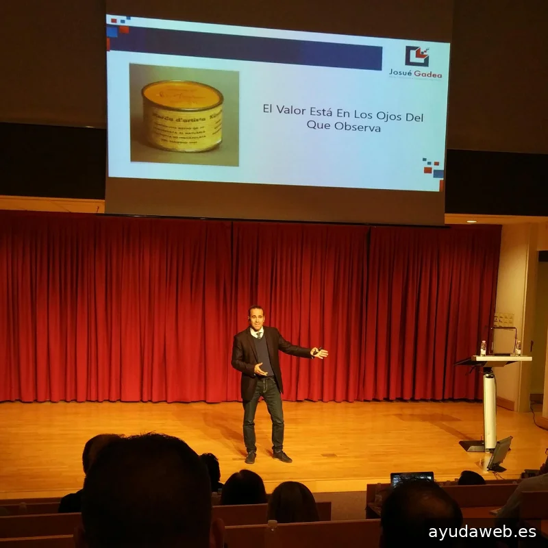 Josué Gadea -Formación y mentoría Ventas y Marketing-