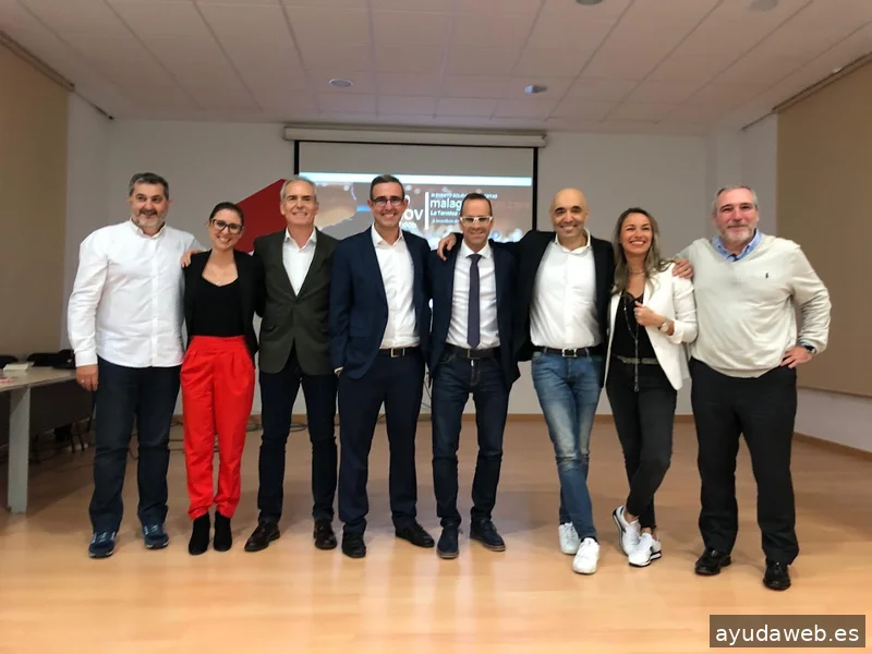 Josué Gadea -Formación y mentoría Ventas y Marketing-