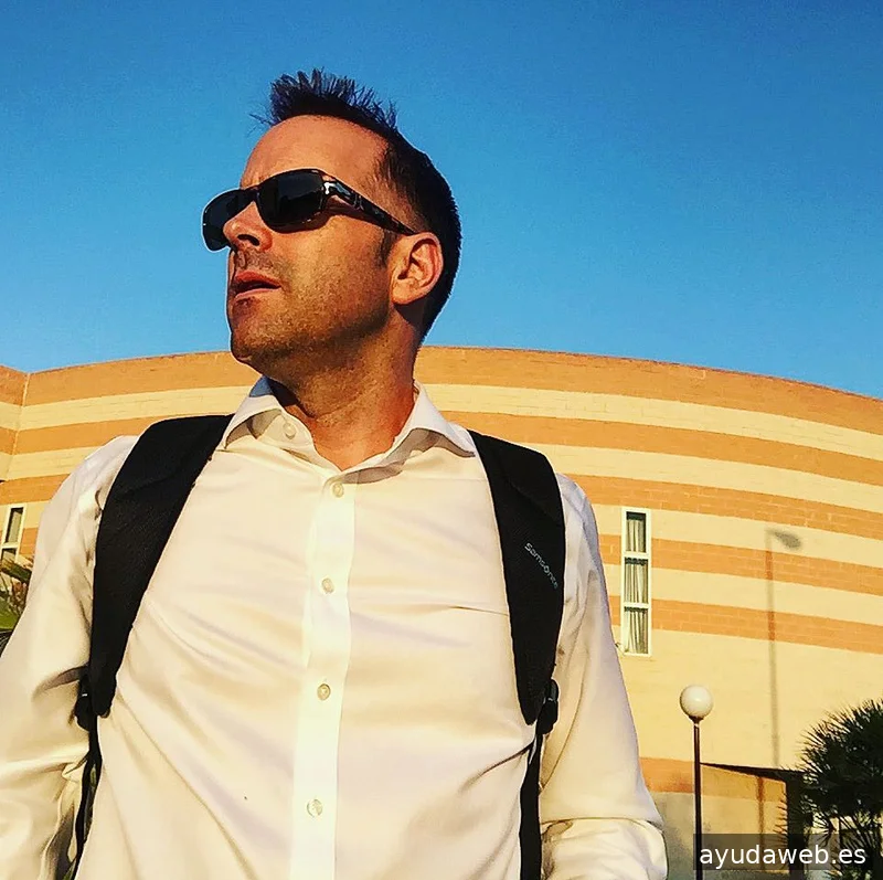 Josué Gadea -Formación y mentoría Ventas y Marketing-