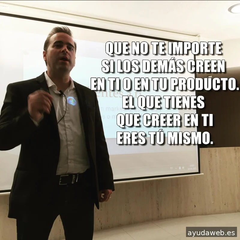 Josué Gadea -Formación y mentoría Ventas y Marketing-