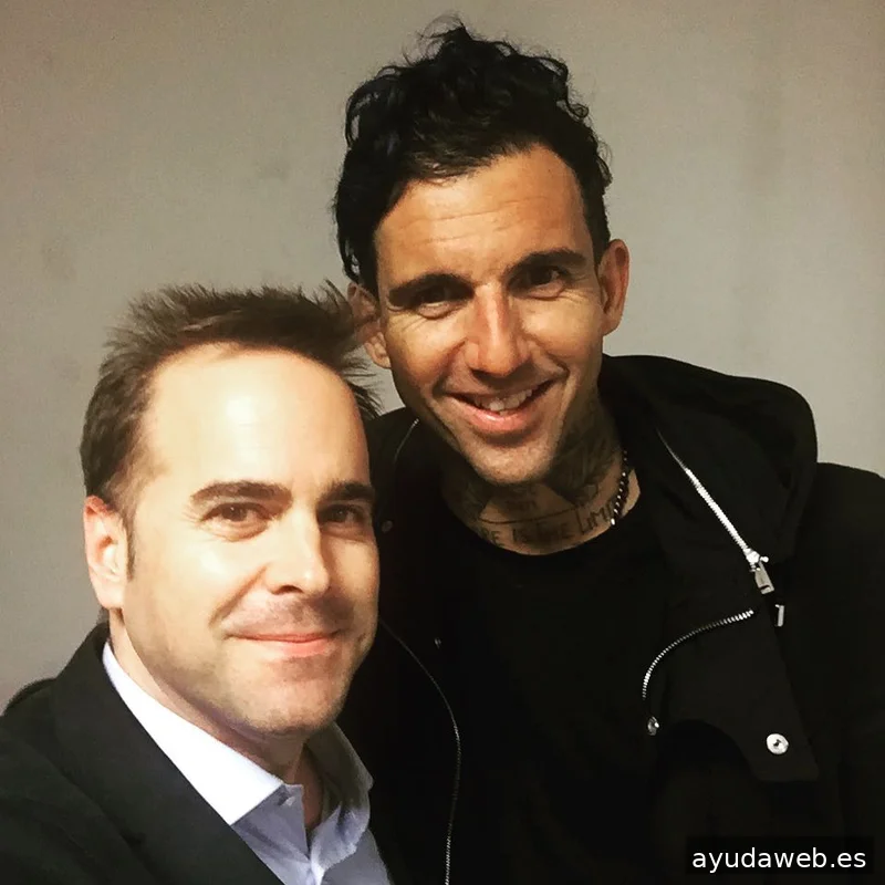 Josué Gadea -Formación y mentoría Ventas y Marketing-