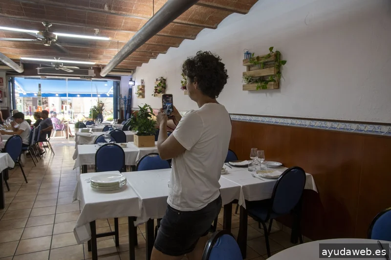 Entre Cometes Agència | Foto, Video y Diseño