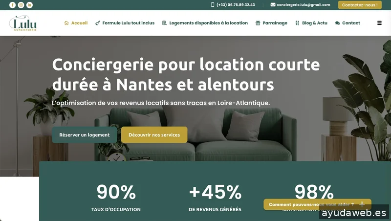 Izy Web