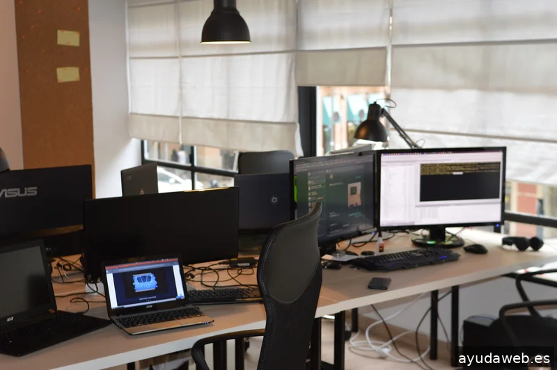 MA-NO Web Design And Development SL