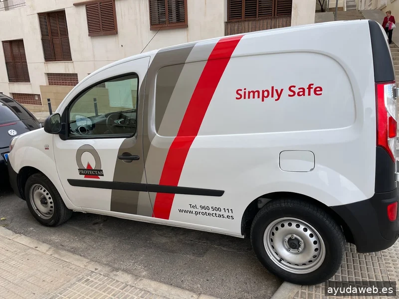 Version Tres | rótulos | carteles | Vinilos | publicidad