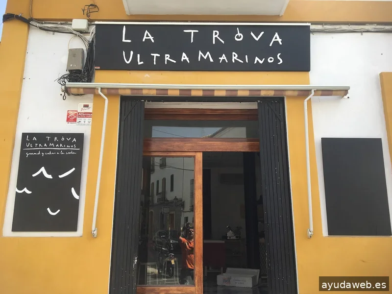 Version Tres | rótulos | carteles | Vinilos | publicidad