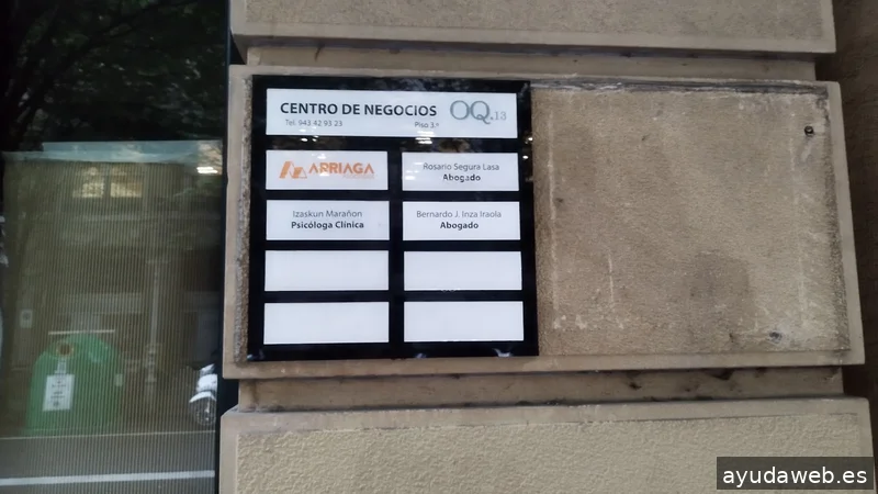 Auxigraf | Rotulación | Impresión | Señalética | Rótulos | Imagen Visual