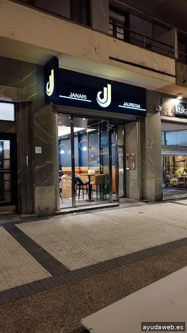 Auxigraf | Rotulación | Impresión | Señalética | Rótulos | Imagen Visual