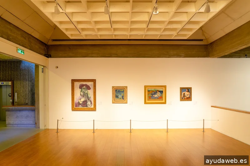 Montjuïc — refined content.