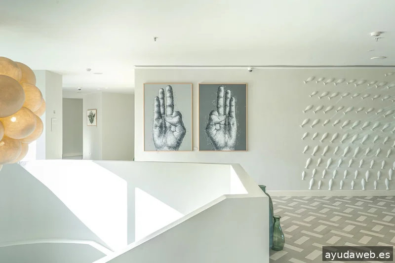 Montjuïc — refined content.