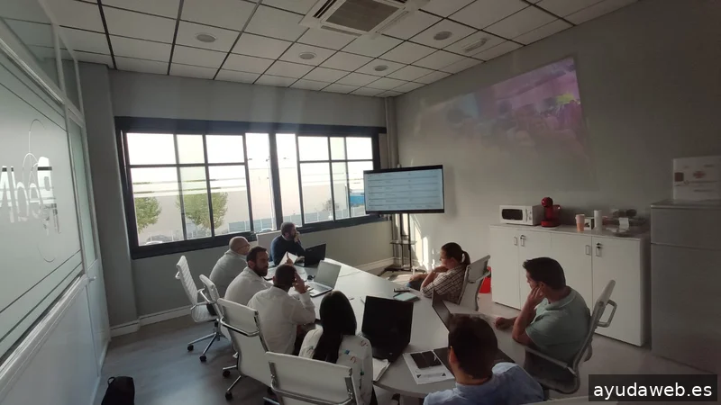 RED NEW - Distribuidor Vodafone Empresas en Madrid