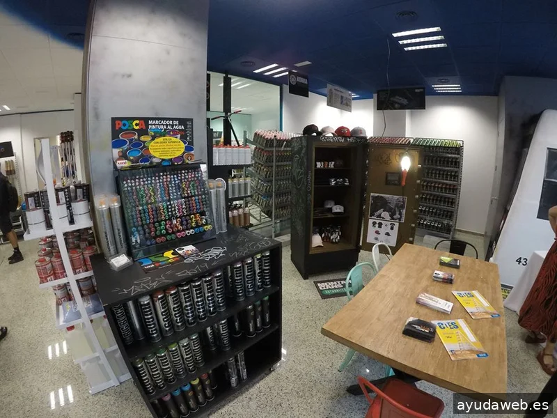 Olga Batalla · Escaparatismo · Visual Merchandising