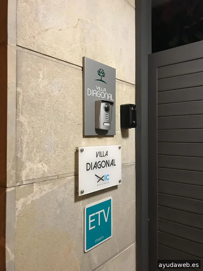Tres Punts Toldos, Pérgolas y Rótulos