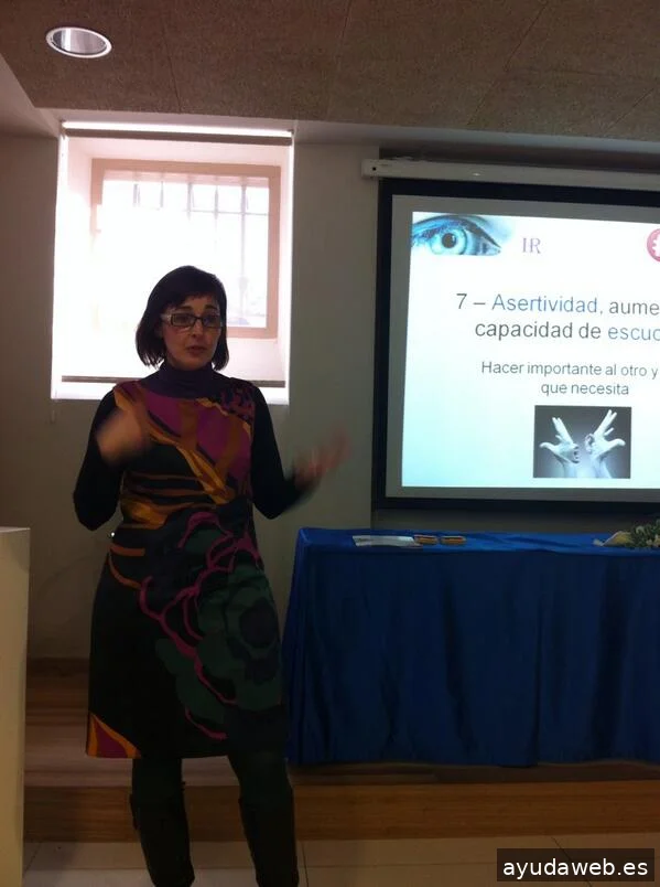 FORMACIÓN COMERCIAL ISABEL RICO