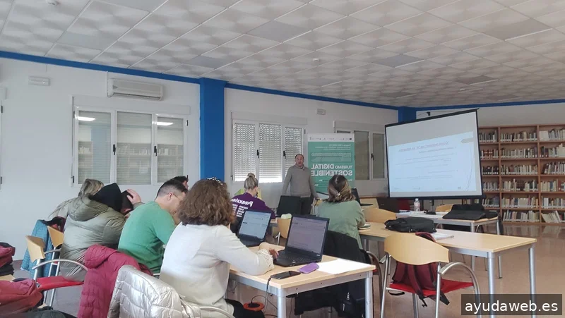 Manolo Moñete - Marketing Digital y Gestión de Redes Sociales - La Roda (Albacete)