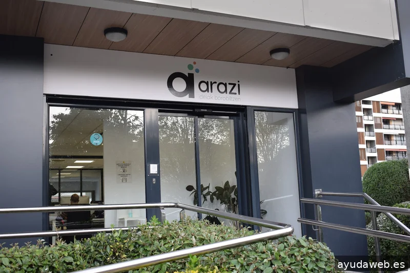 Arazi ideiak borobiltzen