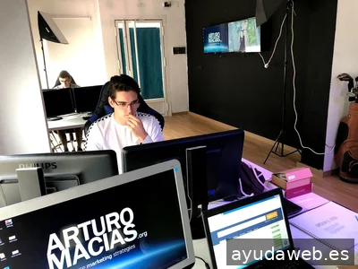 Arturo Macias. Agencia de Ecommerce Marketing