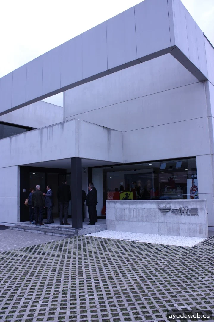 Élite Merchandising S.L.