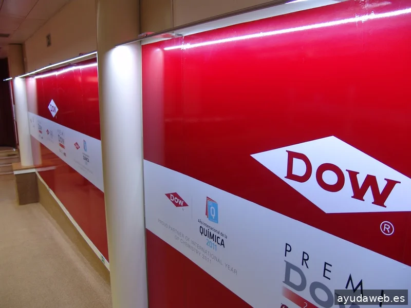 Compossar | Rótulos, impresión y merchandising