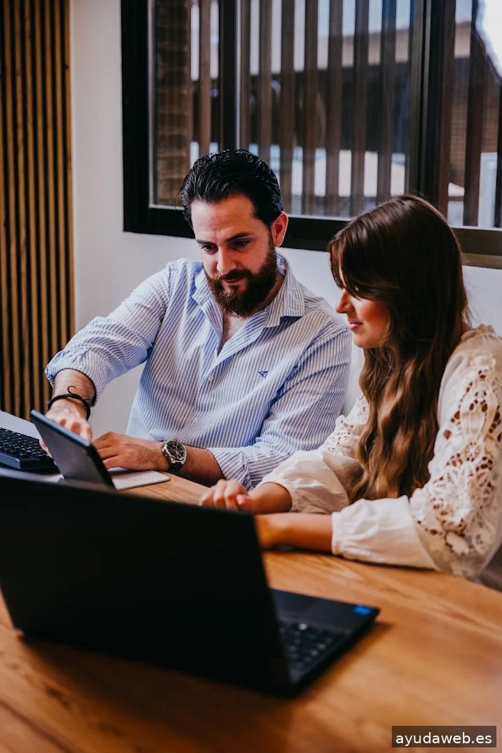 Balinot Tech Consulting | Consultoría tecnológica, branding y desarrollo web y aplicaciones desde Granada