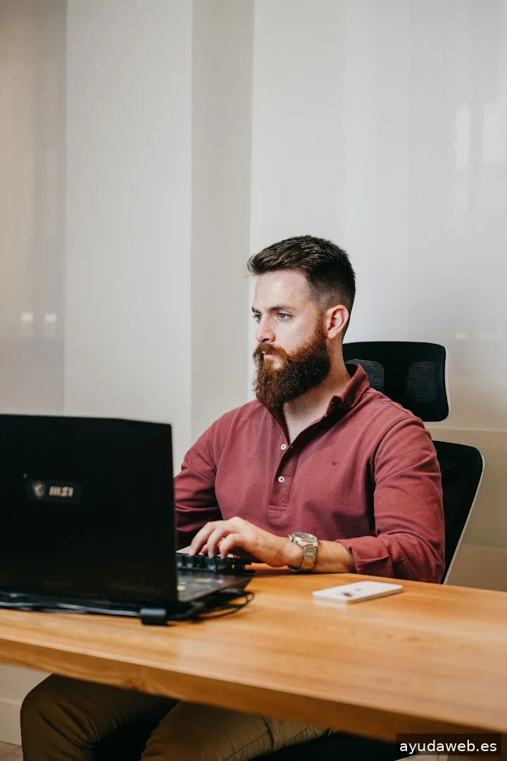 Balinot Tech Consulting | Consultoría tecnológica, branding y desarrollo web y aplicaciones desde Granada