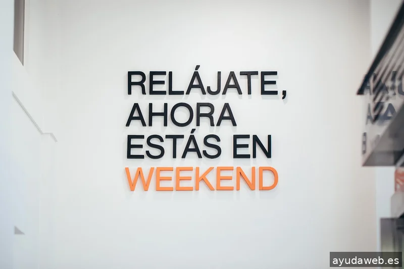 Agencia Weekend