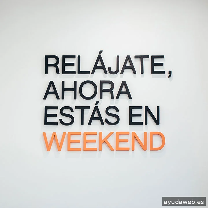 Agencia Weekend
