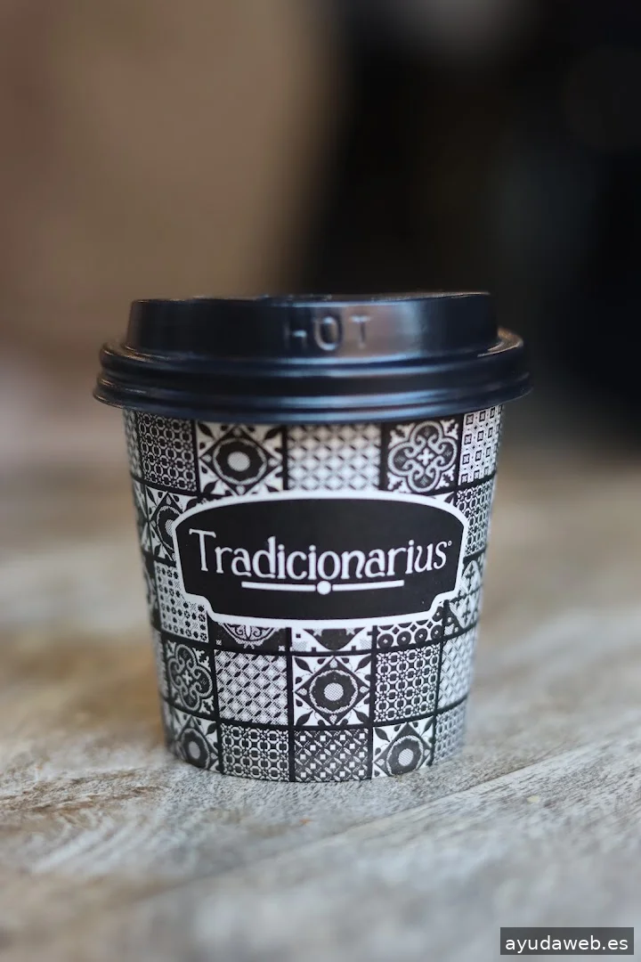 C. de la Zarzuela, 15