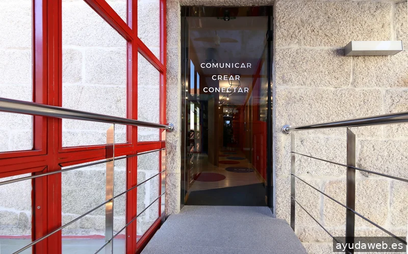 Anónimo Advertising