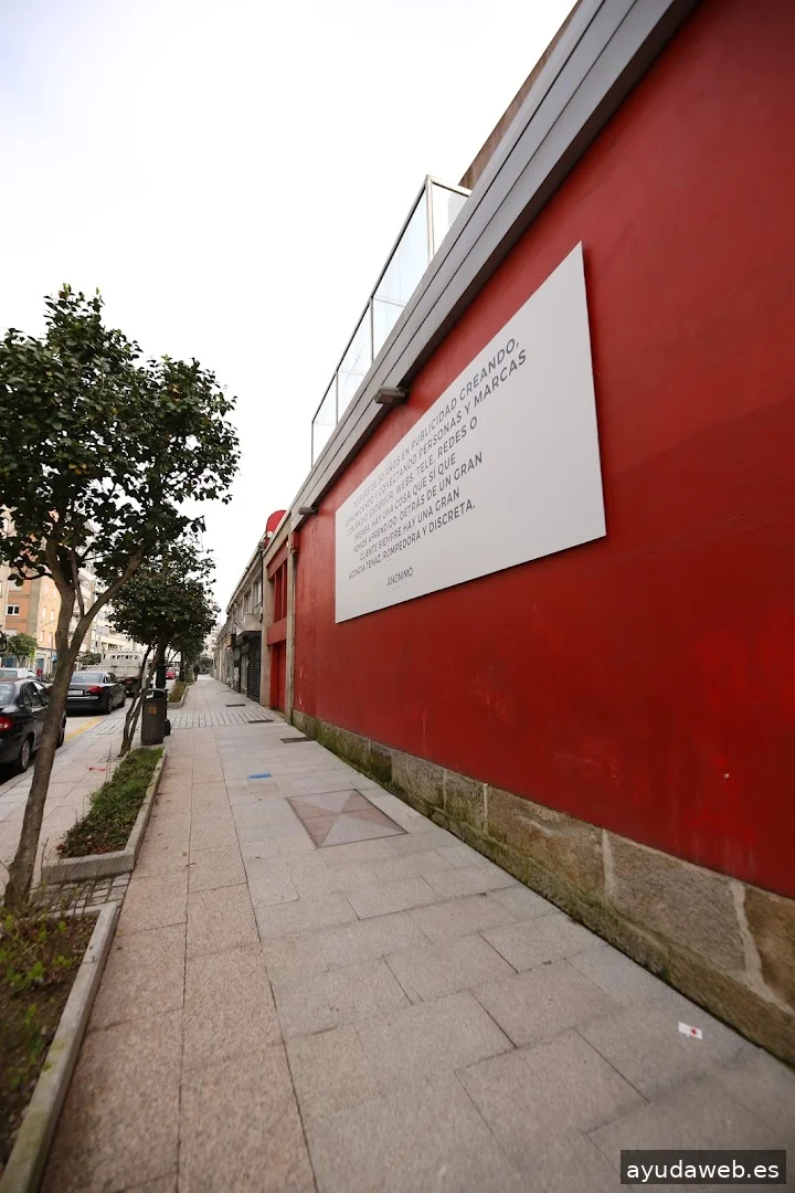 Anónimo Advertising