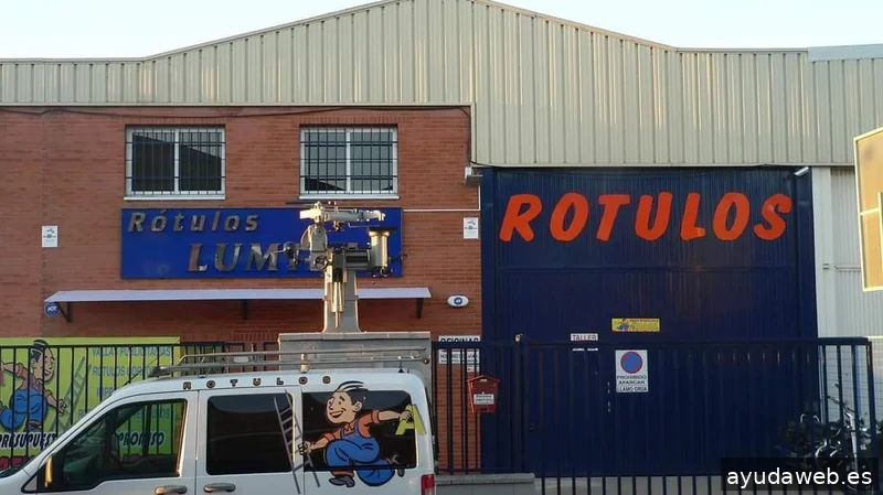 Lumiber de Sevilla | Rótulos en Sevilla