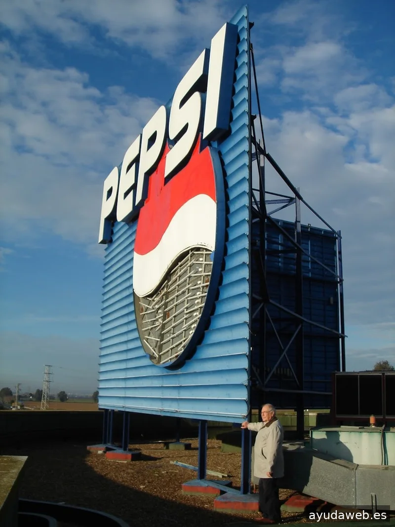 Lumiber de Sevilla | Rótulos en Sevilla