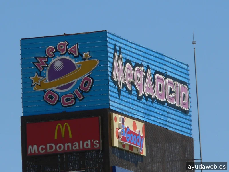 Lumiber de Sevilla | Rótulos en Sevilla