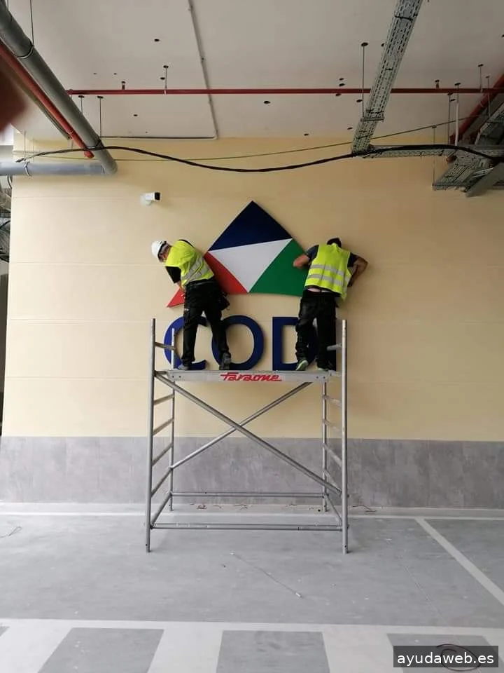 Lumiber de Sevilla | Rótulos en Sevilla