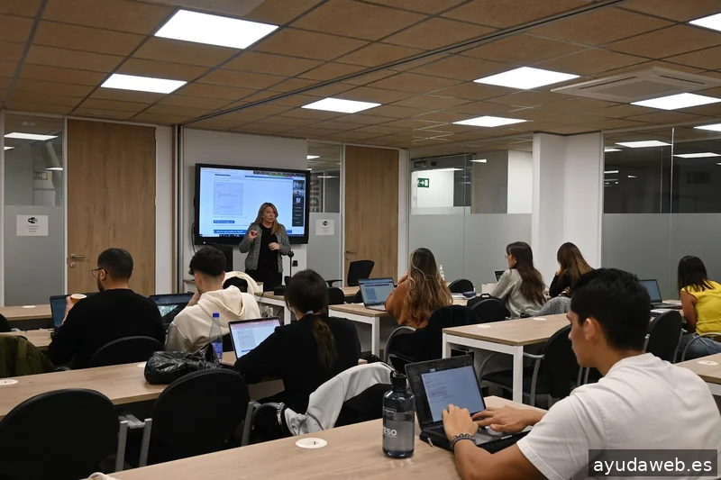 IM Digital Business School Barcelona
