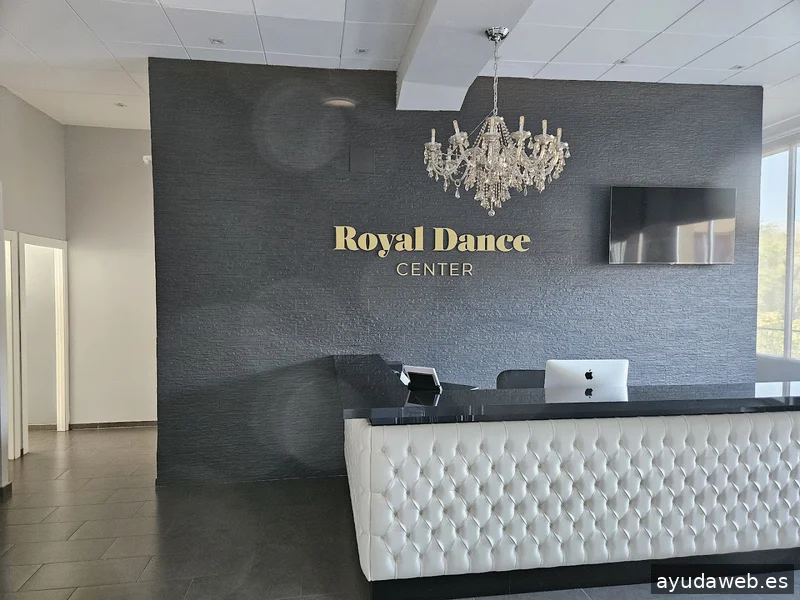 Remarkable · Publicitat / Marketing / disseny gràfic - Producció gràfica - Packaging - Retolació i senyalètica.