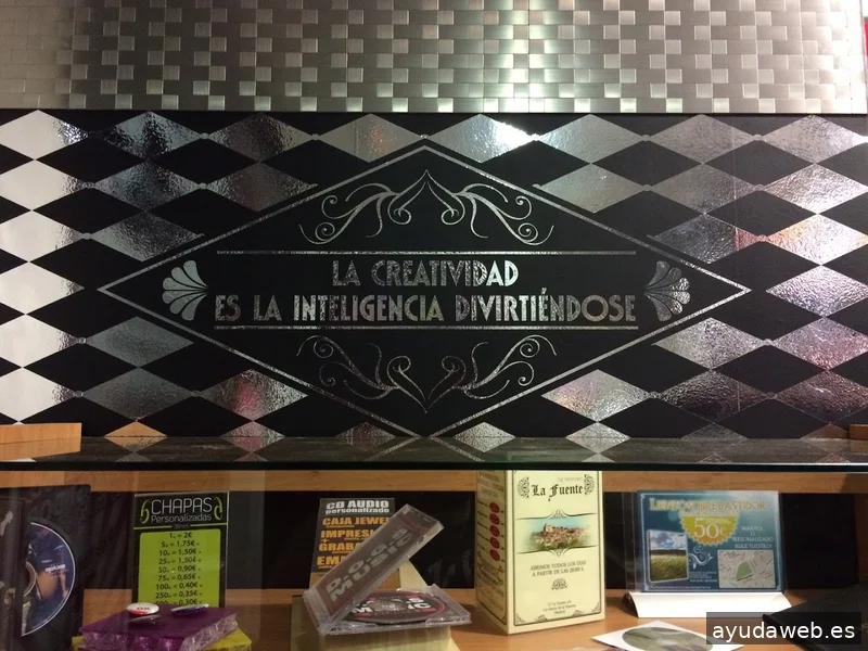 FLASHBACK Estudio Creativo