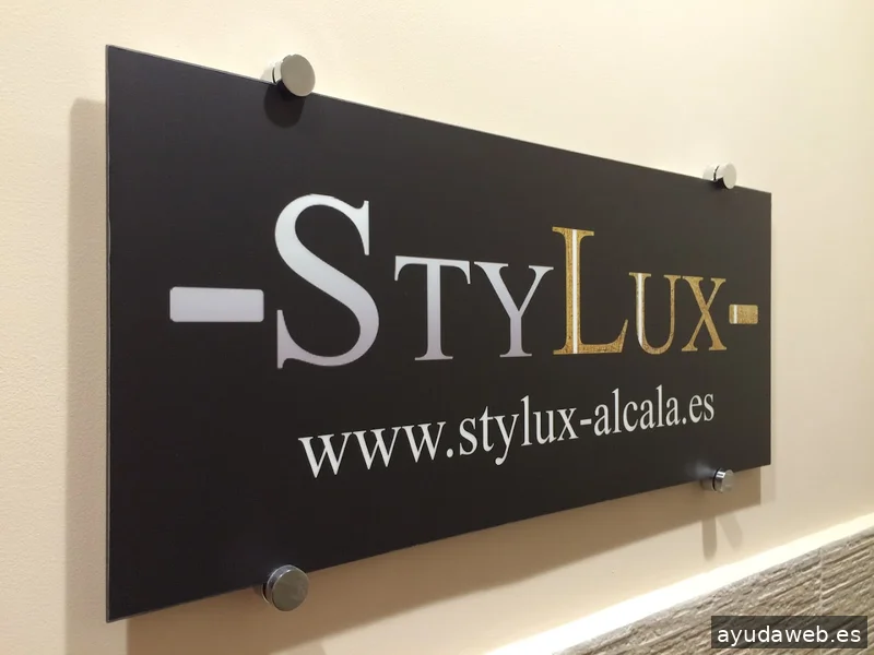 FLASHBACK Estudio Creativo