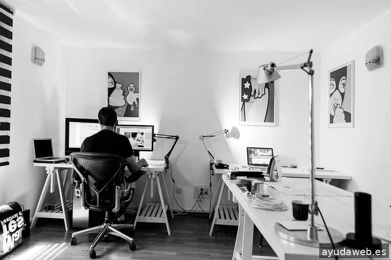 SubirAds - Agència de Marketing Digital