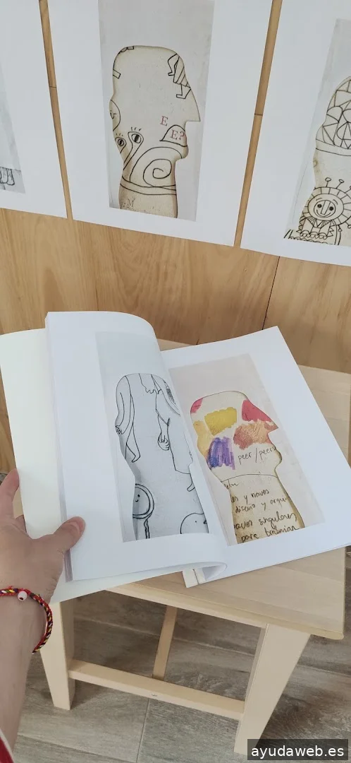 ELENA LOSADA - disseny gràfic, il·lustració, multimèdia, disseny web