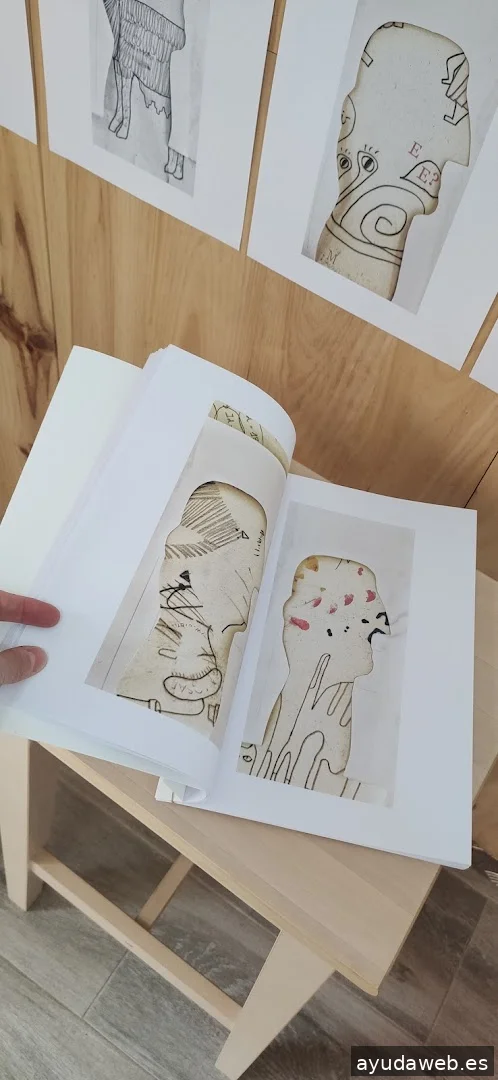 ELENA LOSADA - disseny gràfic, il·lustració, multimèdia, disseny web