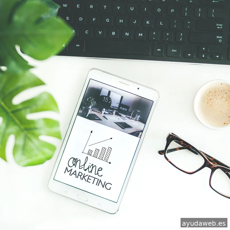 Carlota Fariña - Redes Sociales y Fotografía