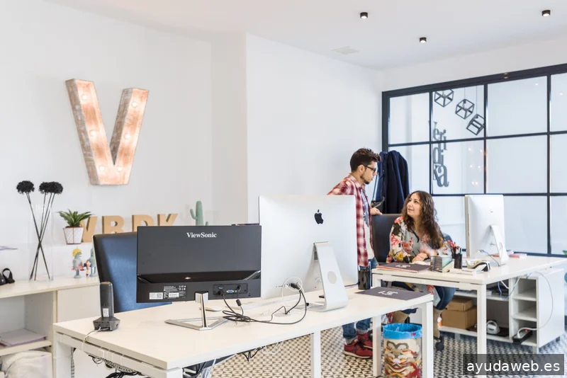 Veridika. Branding, Marketing Digital, Páginas web