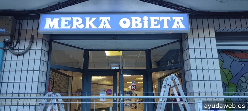 RÓTULOS LUMINOSOS NEÓN JAGUAR Bilbao