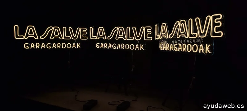 RÓTULOS LUMINOSOS NEÓN JAGUAR Bilbao