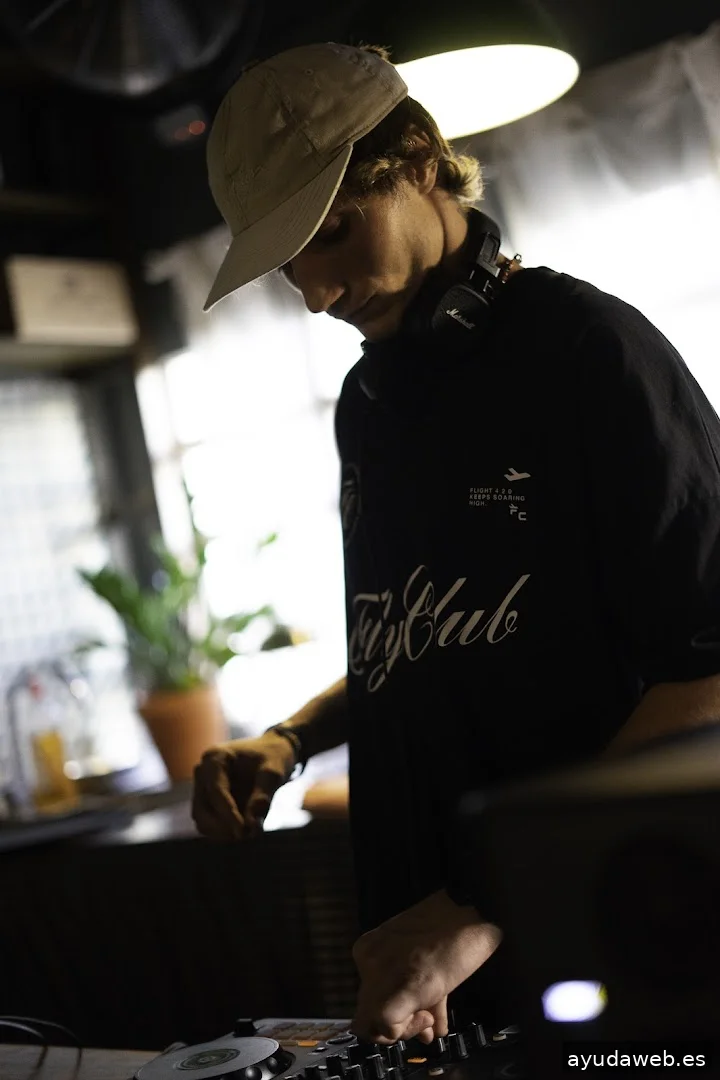 ComuniqLab