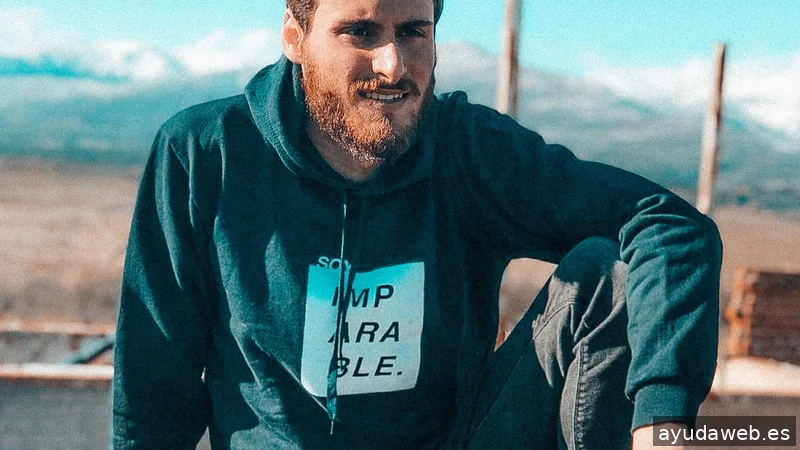 Agencia Phantom of the Media