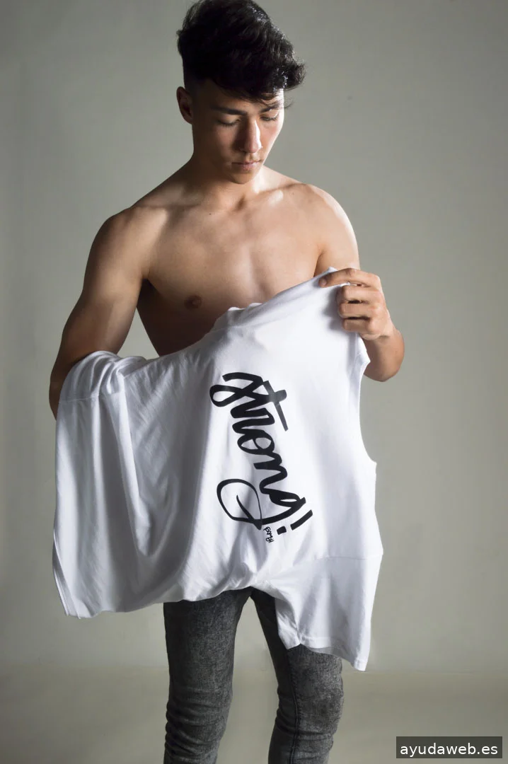 Agencia Phantom of the Media